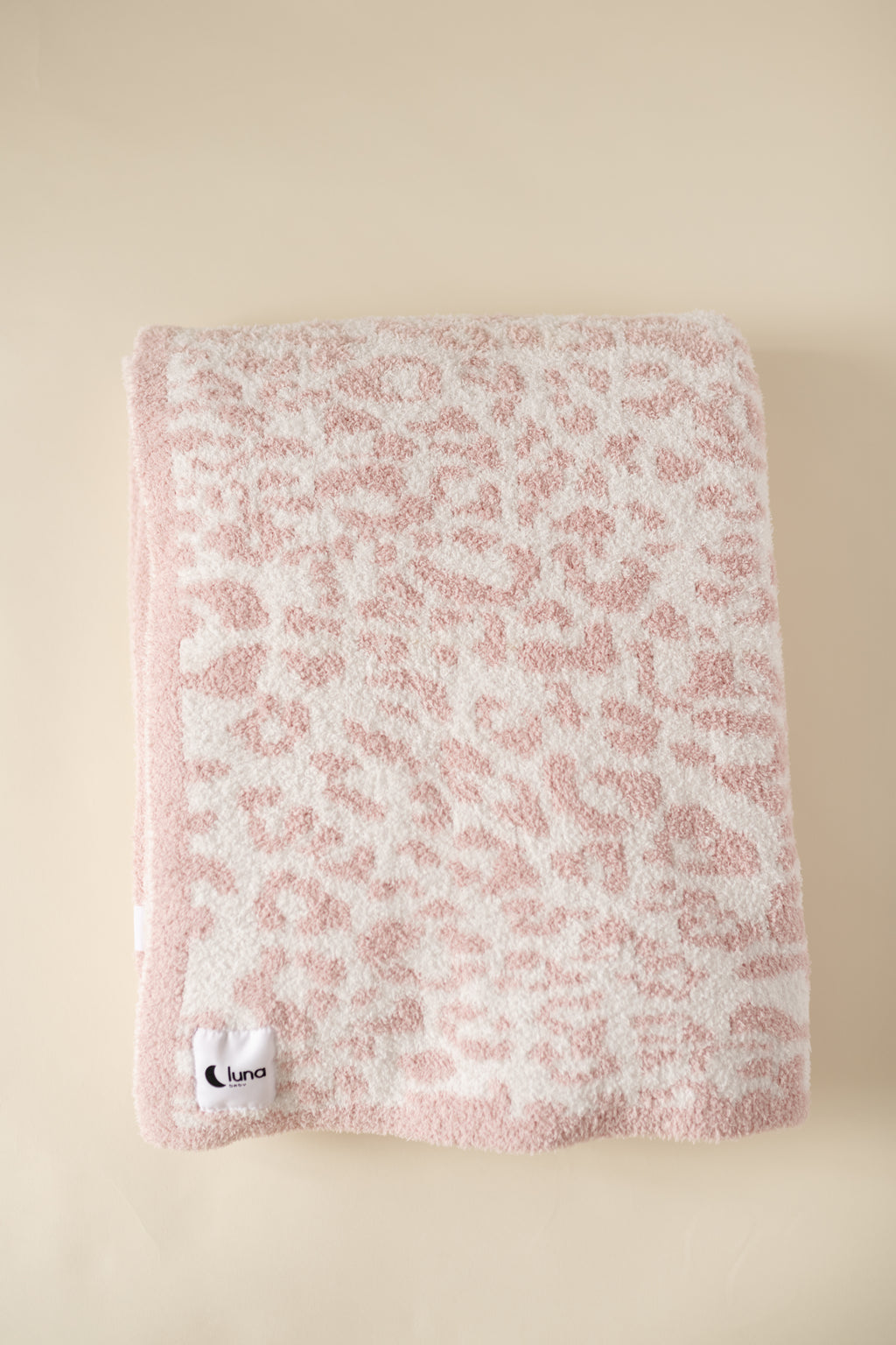 Mama Leopard Pink Blanket